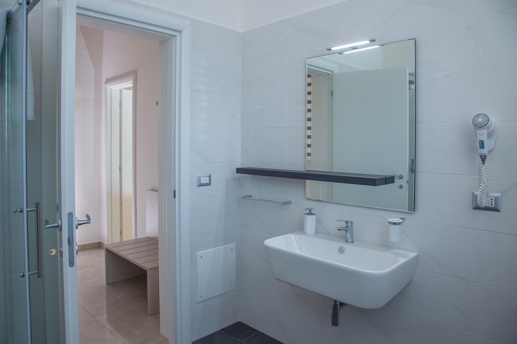 Acquamarina B&B Porto Cesareo Luaran gambar